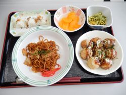 たこ焼きの食事