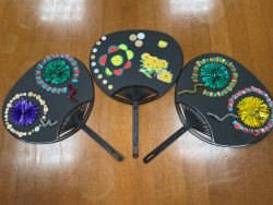 団扇を作りました