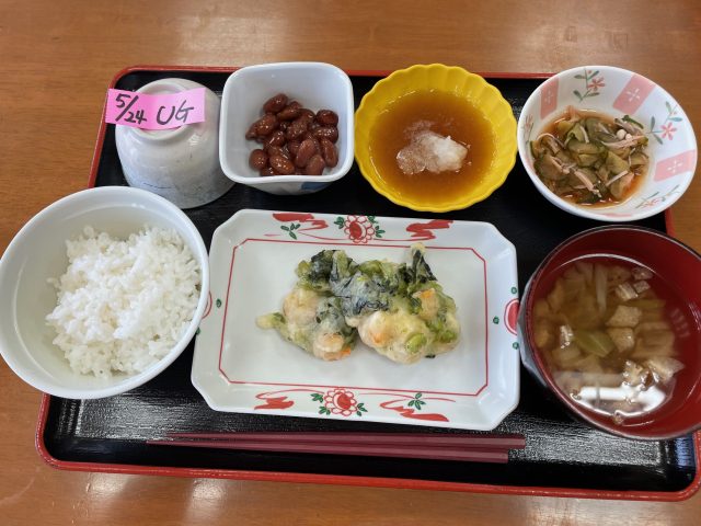 昼食