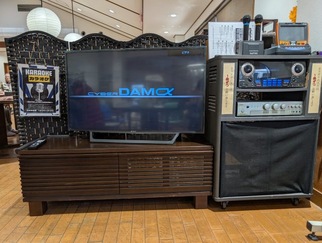 カラオケコーナー