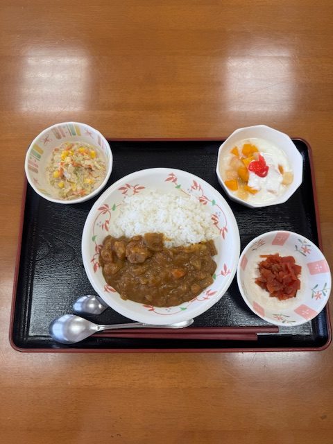 昼食