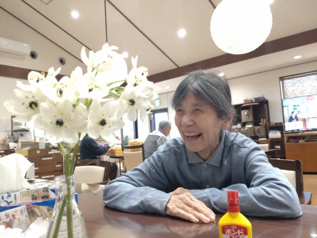 花を持って来て下さいました